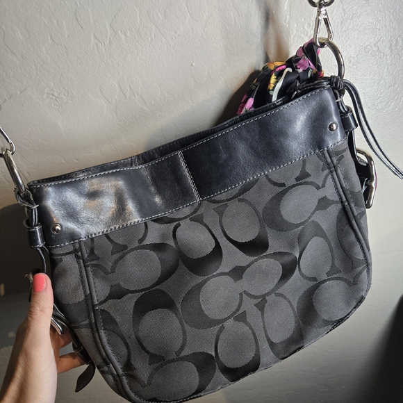Coach Black and Gray Shoulder Bag - Picture 2 of 4